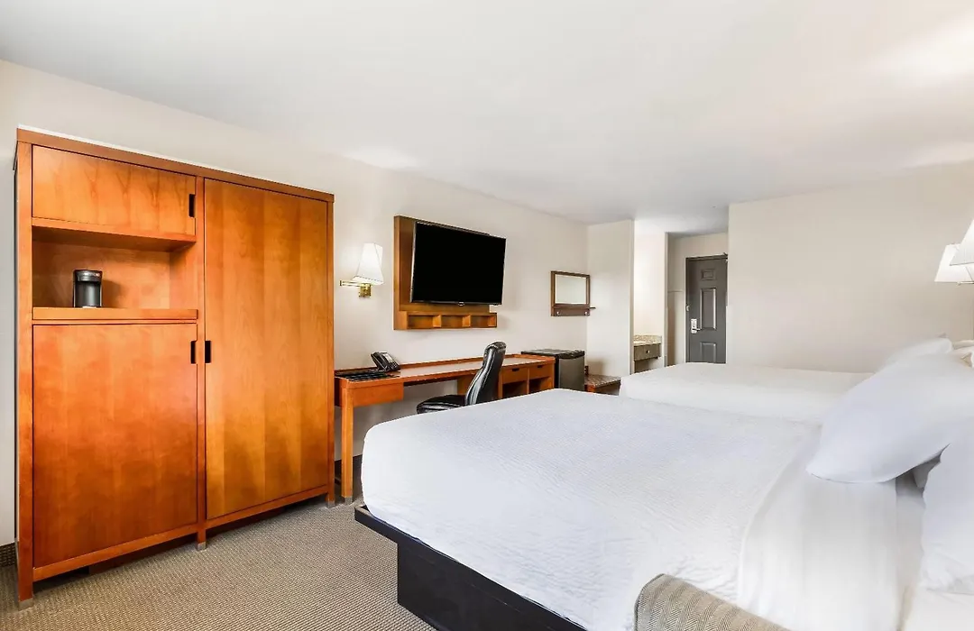 Days Inn By Wyndham Valemount-1