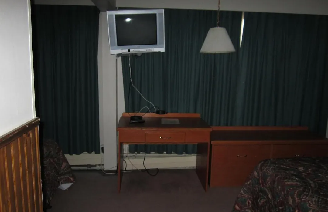 Red Coach Inn-1