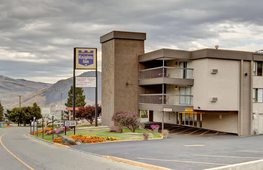 Knights Inn Kamloops-1