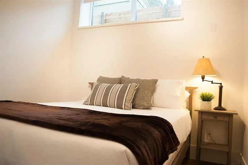 Airy 2Br In Kitsilano By Sonder-1