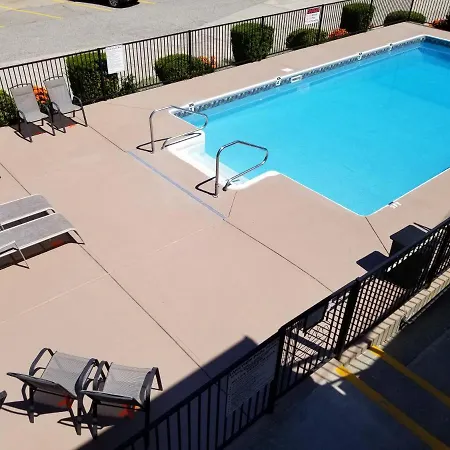 Osoyoos Lakeview Inn & Suites-2