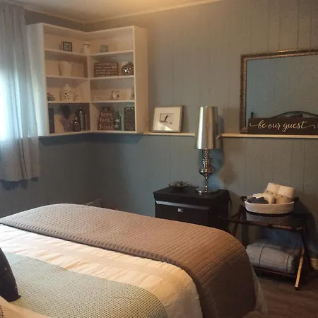 Berkie'S Bed & Breakfast-3