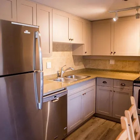 1Br Getaway Suite At The Base Of Whistler-2
