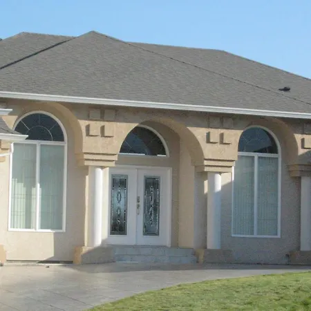 Royal Bed & Breakfast-2