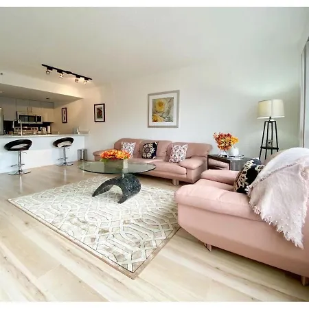 Perfect Upscale Location, Cozy 1 Bdrm Unit-3