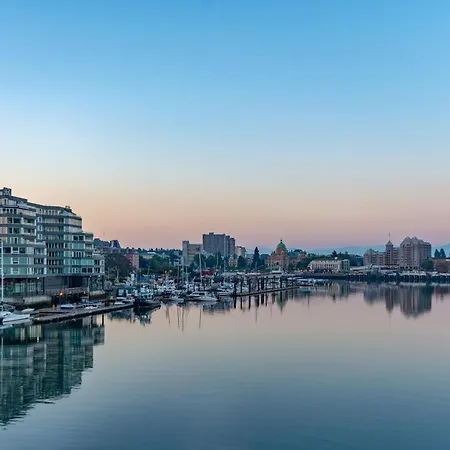 Victoria Regent Waterfront Hotel & Suites-2