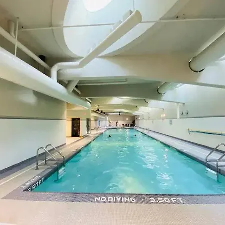 Water View Condo In Downtown Vancouver-2