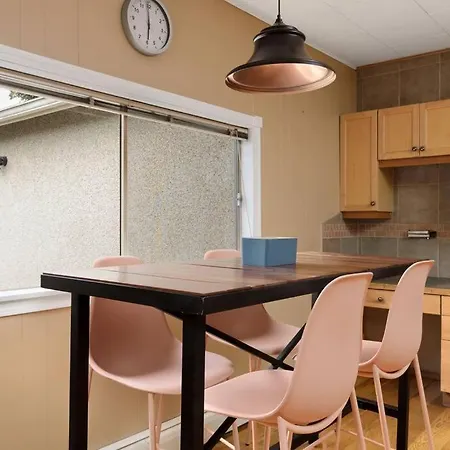 Gorgeous 7Bdr 16 Guests Perfect For Your Family-3