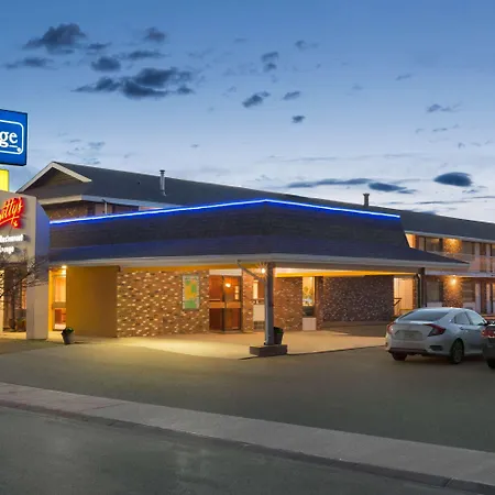 Travelodge By Wyndham Cranbrook-3