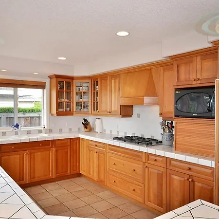 Columbia Beach House-3