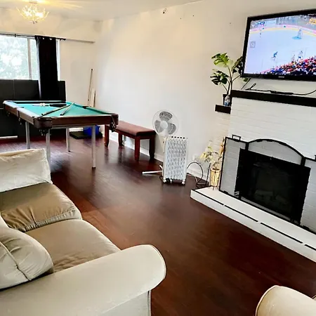 Vintage - 3 Bed House - North Surrey - Ping-Pong And Pool Table - Tv Cable-3