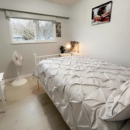 3 Bed House ☆ Guilford/Fleetwood ☆ Bbq ☆ Tv Cable-3