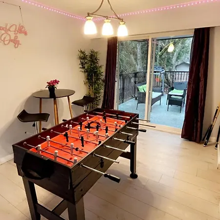 3 Bed House ☆ Guilford/Fleetwood ☆ Bbq ☆ Tv Cable-2