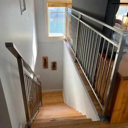 Great Location & Nicely Remodeled Downtown Home-3