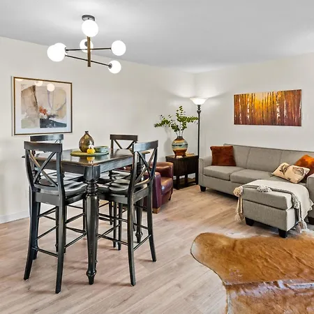 Urban Suite By Iris Properties-3