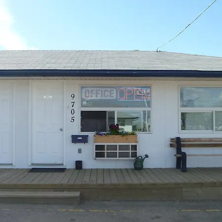 Canadas Best Value Inn Fort St John-3