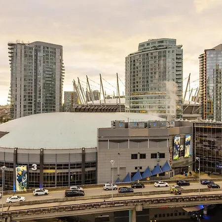 Downtown Vancouver Suite-3