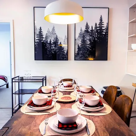 Monashee Sunshine - Condo With Private Hot Tub-3