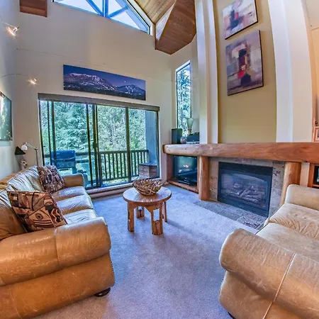Gables 46 - Quiet Location, Short Walk To Ski Slope And Whistler Village-2