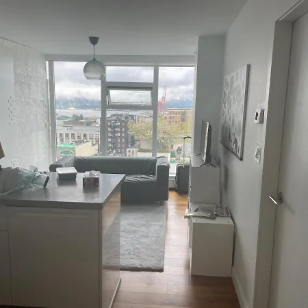 Keeferplace Apartment-2