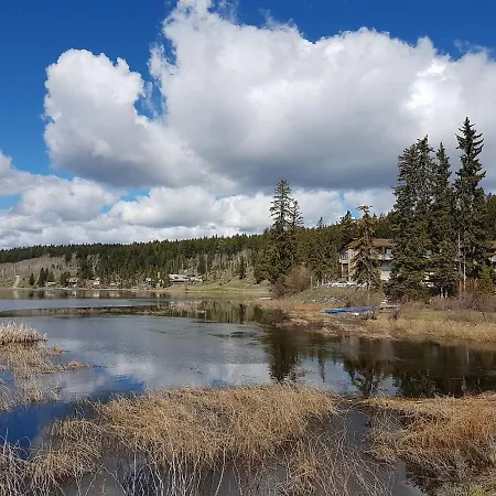 Lac Le Jeune Nature Resort-3
