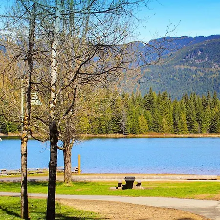 Lost Lake Lodge 107-2