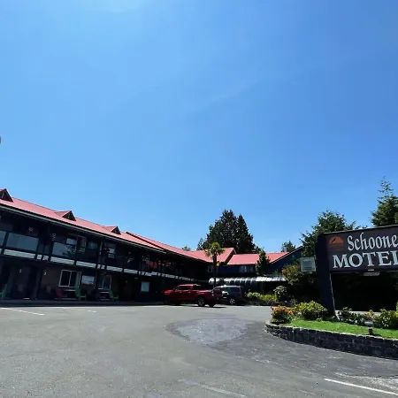 Schooner Motel-2