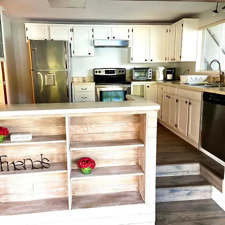 Guest Suite W/ Stunning Seaview And Dock-3