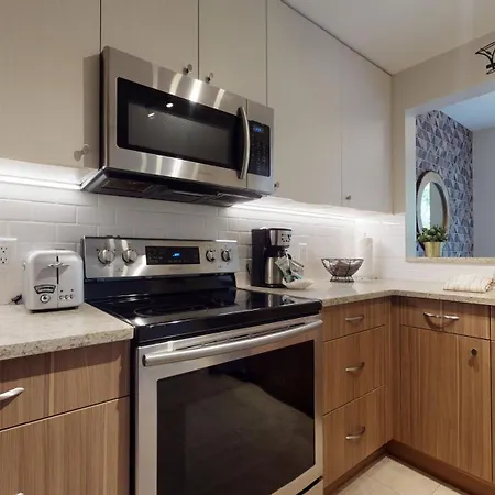 2Br In Northstar, Whistler Village, Fireplace, Hot Tub, Central Location, Ski Storage-3