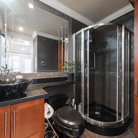 Oakridge Luxury Homestay-2
