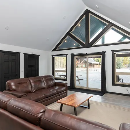 The Sundance Cabin-2
