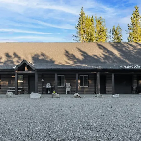 The Antler Ridge Cabin-2