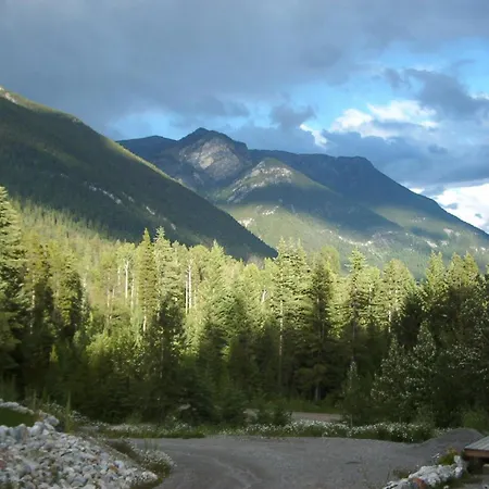 Glenogle Mountain Lodge-3