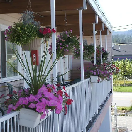 Travellers Motel-3