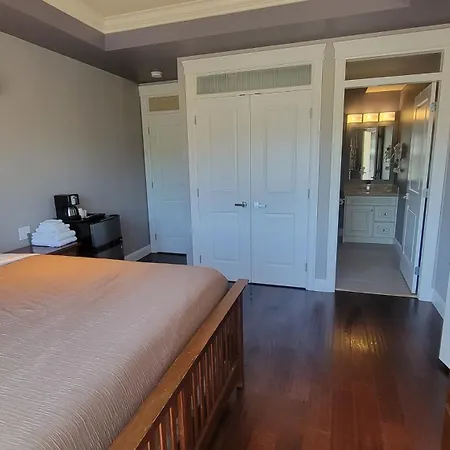 Sahara Suites-3