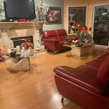 Diana'S Luxury Bed And Breakfast-3