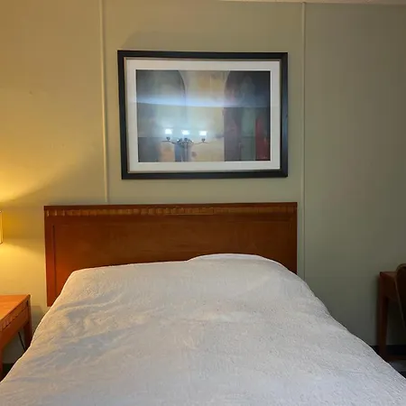 Schell Motel-3