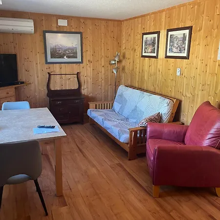 Viewpoint Rv & Cottages-3