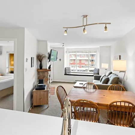 Bear Lodge One Bedroom By Mva-3