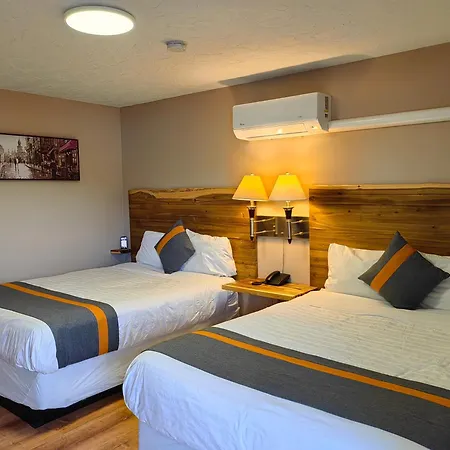 Harbour Light Motel-3