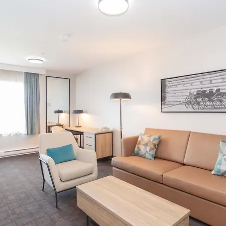 Sandman Hotel Quesnel-2