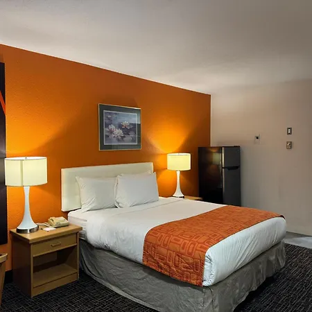 Howard Johnson By Wyndham Fort St. John-2