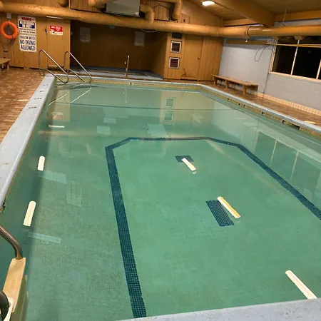 Camelot Court Motel-3