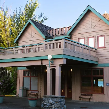Painter'S Lodge-3