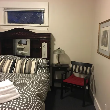 Douglas Guest House-2