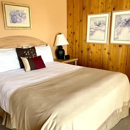 Rocky Mountain Springs Lodge-3
