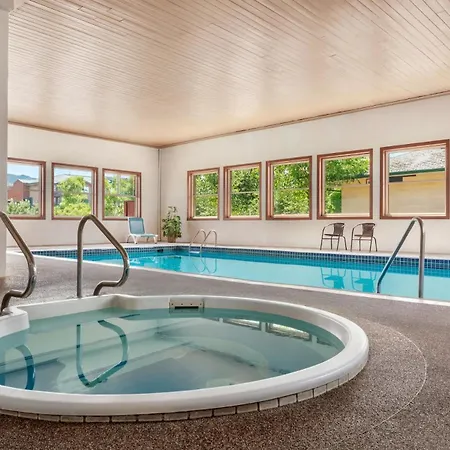 Quality Inn & Suites-3