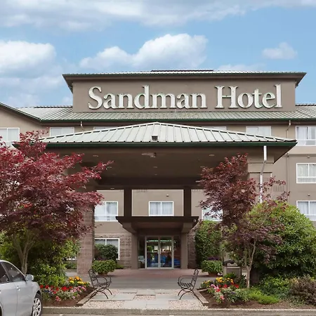 Sandman Hotel Langley-2