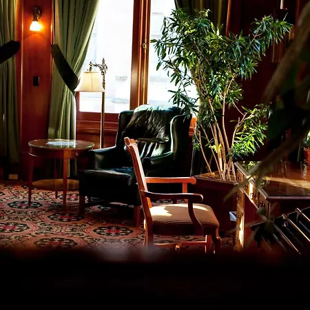 The Inn At The Union Club Of British Columbia-3
