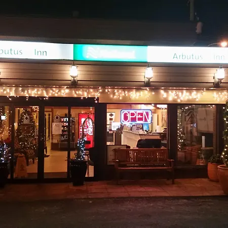Arbutus Inn-3